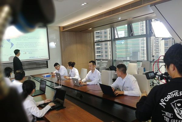 國信云服企業(yè)宣傳片拍攝制作順利完成 國信云服企業(yè)宣傳片拍攝制作順利完成